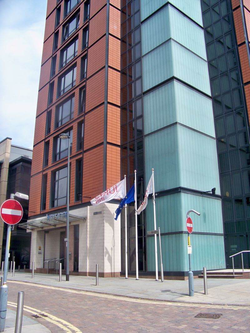 Leonardo Hotel Leeds - Formerly Jurys Inn Leeds Exterior photo